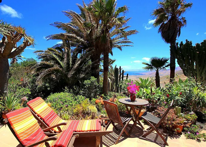 Holiday home Feliz - Sauna, Beheizter Pool, Sonnenbett, Spielplatz, 2x2 M Bett *