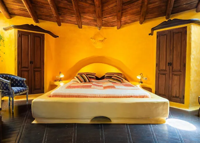 Feliz - Sauna, Beheizter Pool, Sonnenbett, Spielplatz, 2x2 M Bett Holiday home *